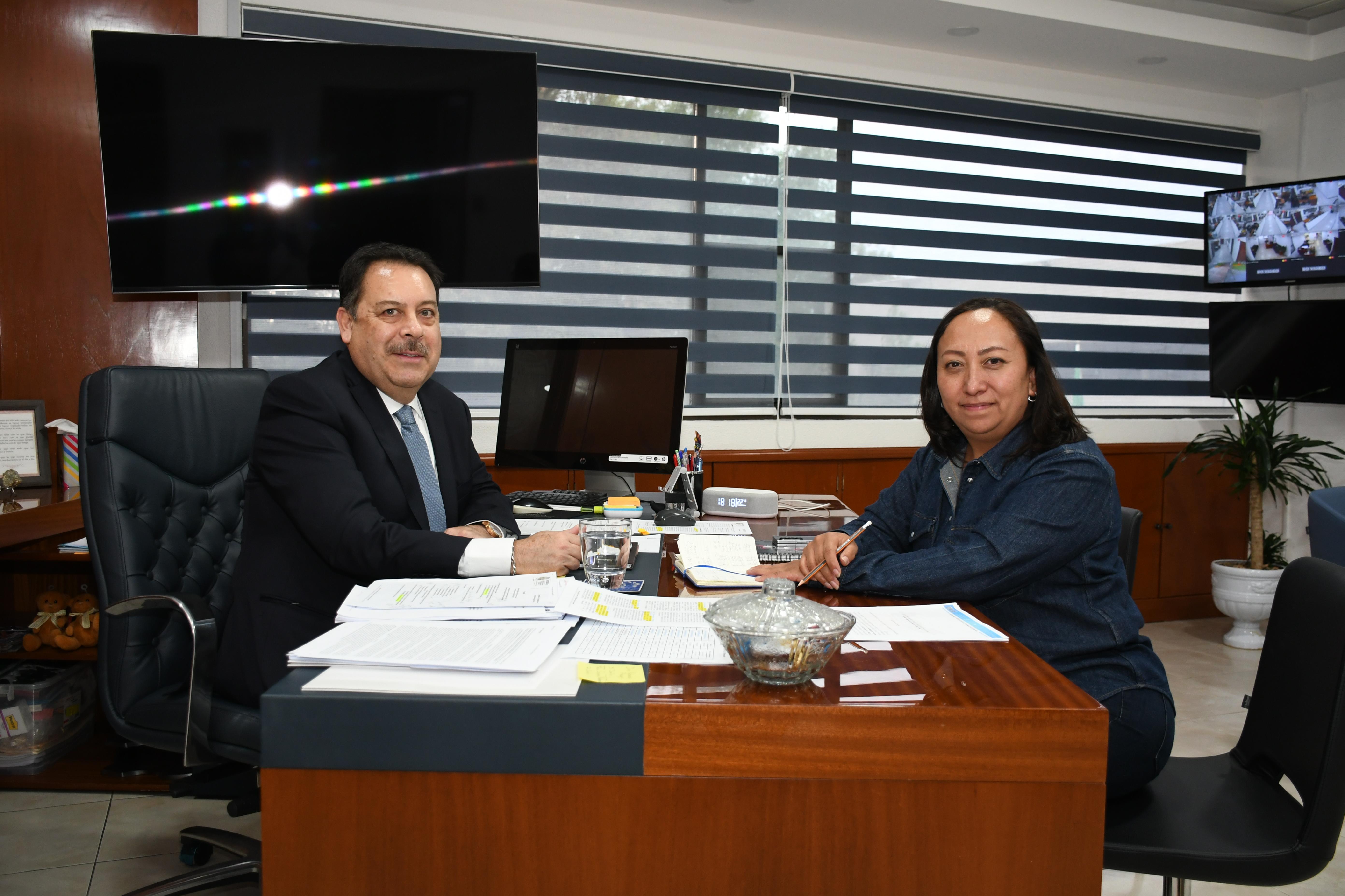 Reunión con EE. María Refugio González, Secretaria de Turismo 
